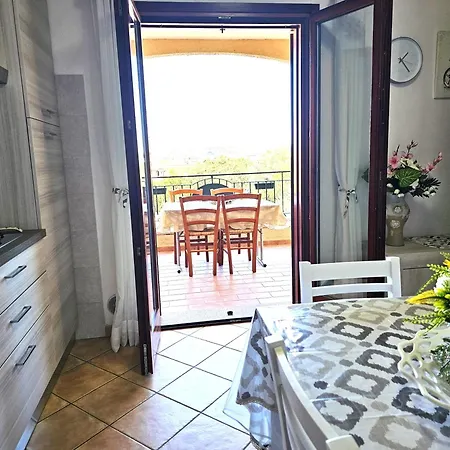 53-11 Cin R3659 Apartamento Olbia
