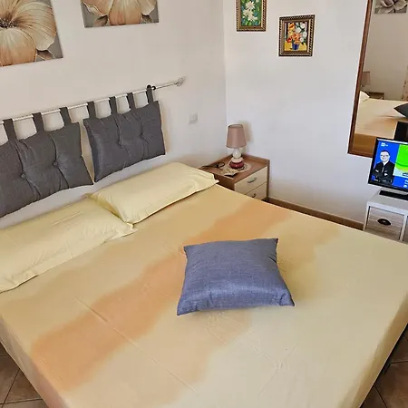 53-11 Cin R3659 Apartment *