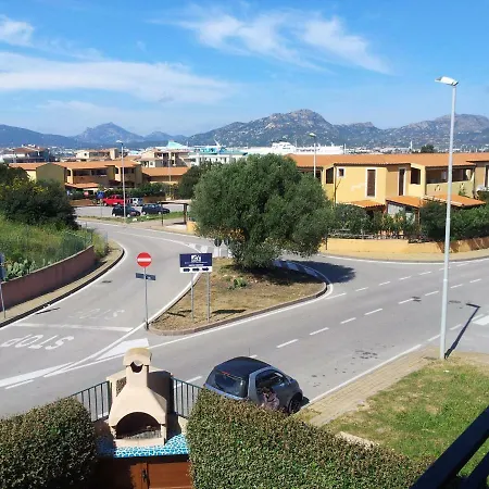 Apartment 53-11 Cin R3659